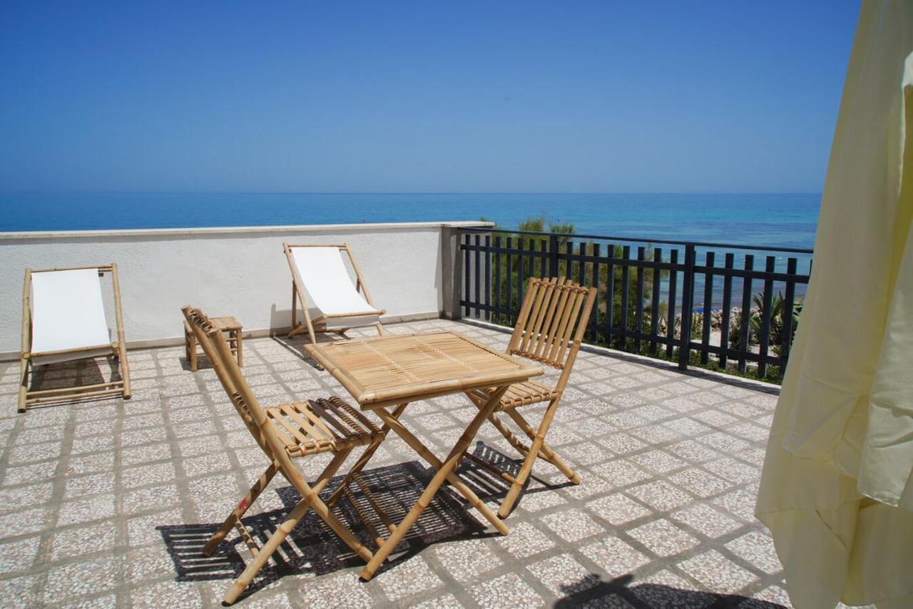 Aurelia Sea View Bed & Breakfast Torre Canne Exterior photo
